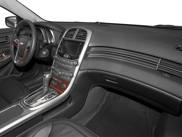 2013 Chevrolet Malibu LTZ photo 2