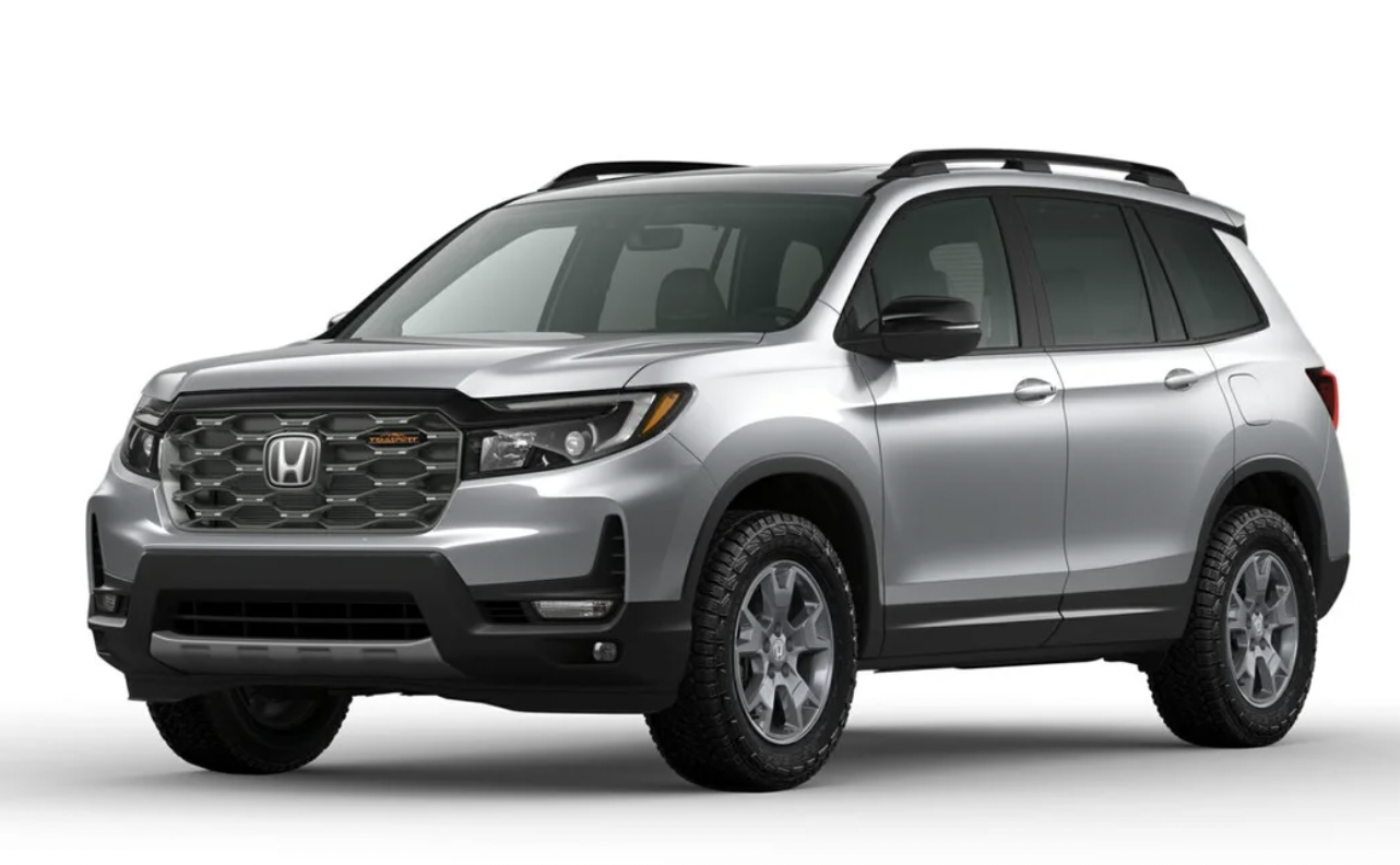 Angled view of a 2025 Honda passport in Diffused Sky Pearl color.