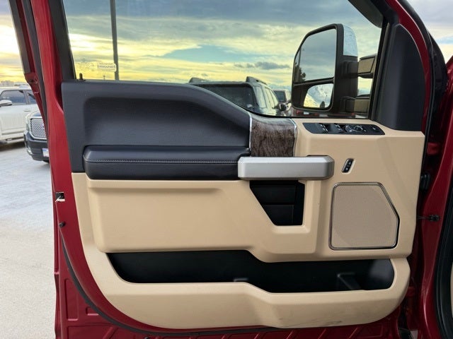 2017 Ford F-250SD Lariat