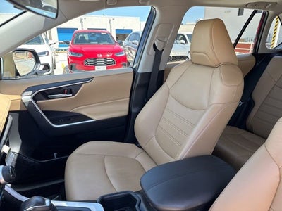 2023 Toyota RAV4 XLE Premium