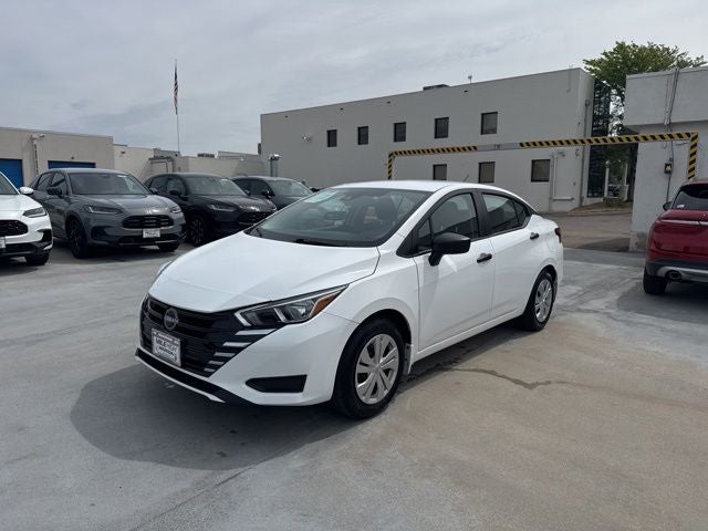 2024 Nissan Versa 1.6 S