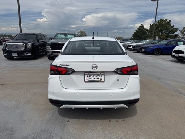 2024 Nissan Versa 1.6 S