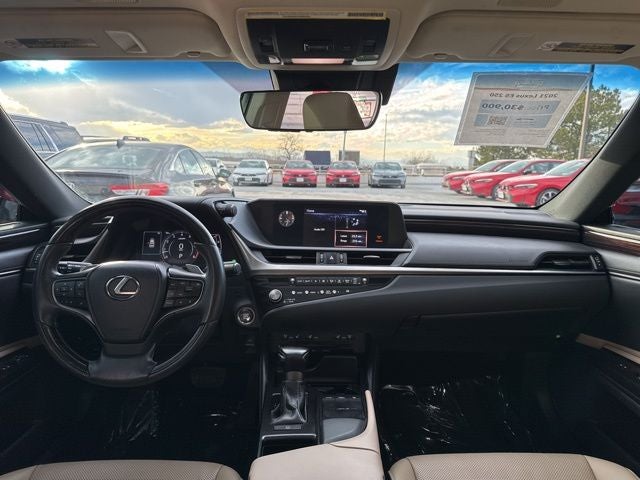 2021 Lexus ES 250