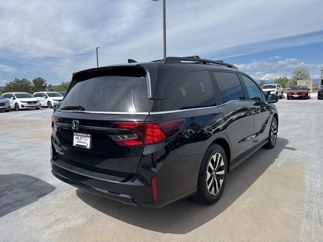 2026 Honda Odyssey EX-L - Photo 8