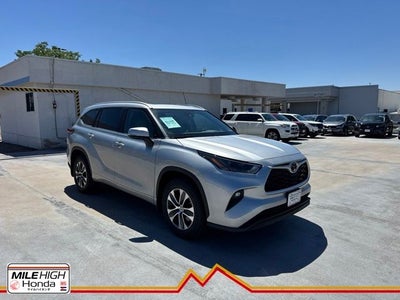 2023 Toyota Highlander XLE
