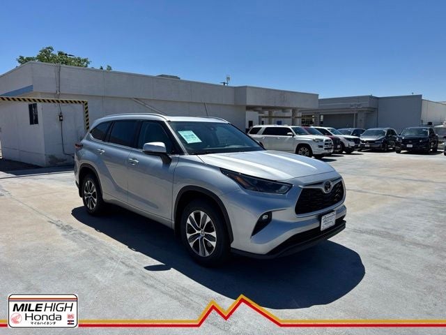 2023 Toyota Highlander XLE