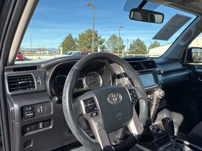 2017 Toyota 4Runner SR5