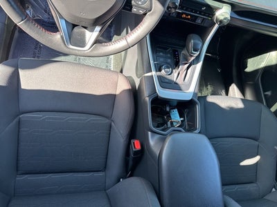 2024 Toyota RAV4 Prime SE