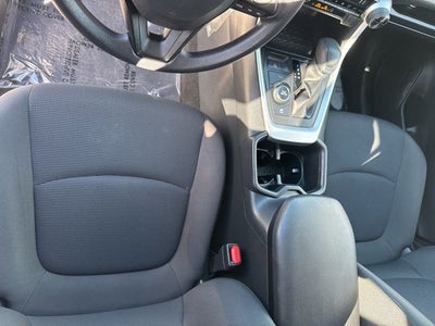 2023 Toyota RAV4 Hybrid LE