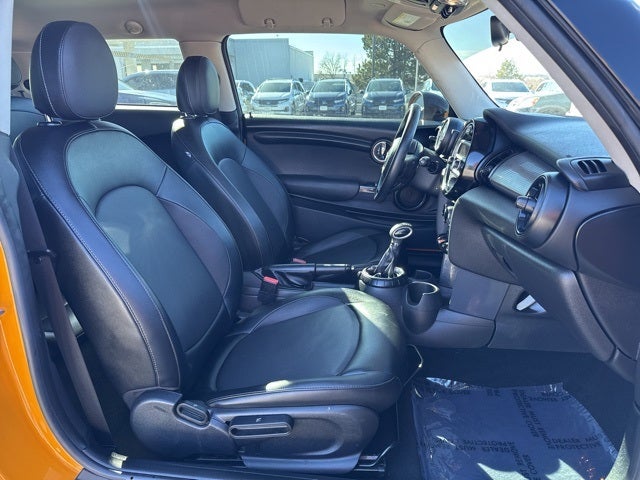 2016 MINI Hardtop 2 Door Cooper