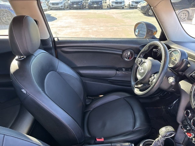 2016 MINI Hardtop 2 Door Cooper