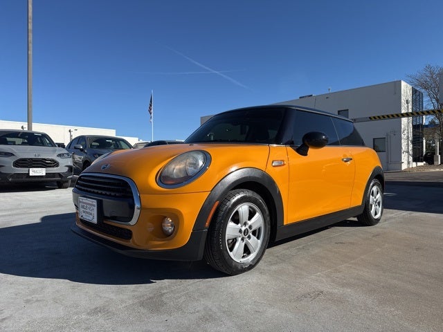 2016 MINI Hardtop 2 Door Cooper