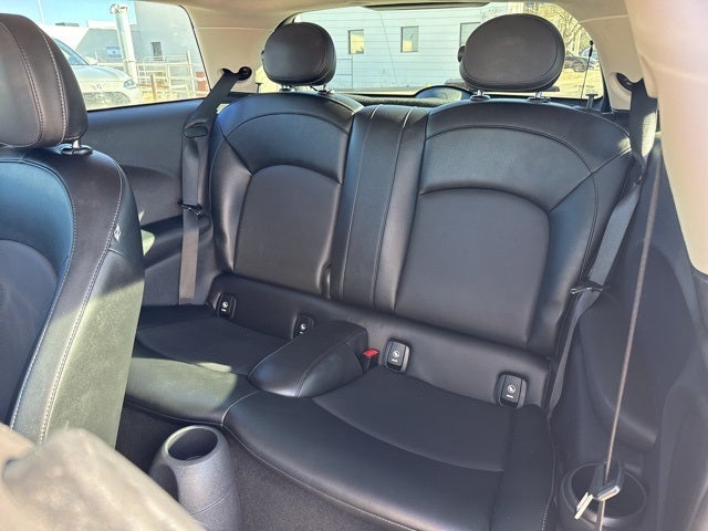 2016 MINI Hardtop 2 Door Cooper